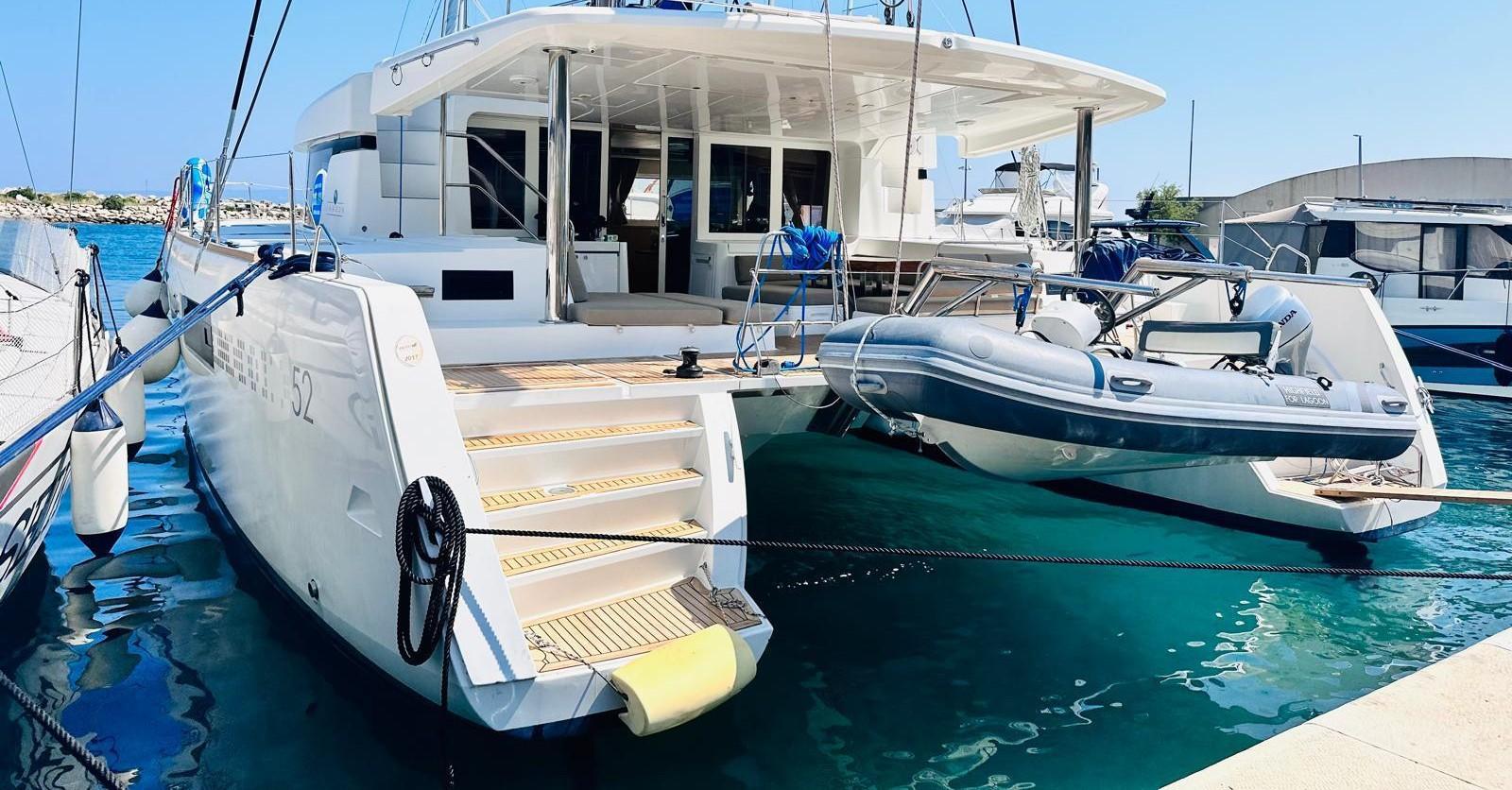 Lagoon 52 F - 6 + 2 cab., picture 5