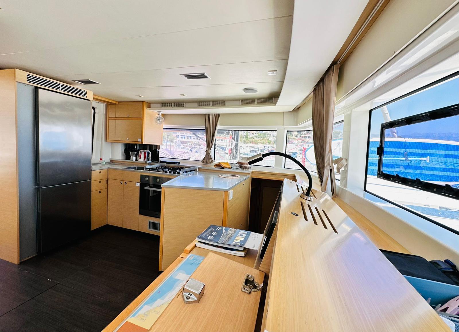 Lagoon 52 F - 6 + 2 cab., picture 12