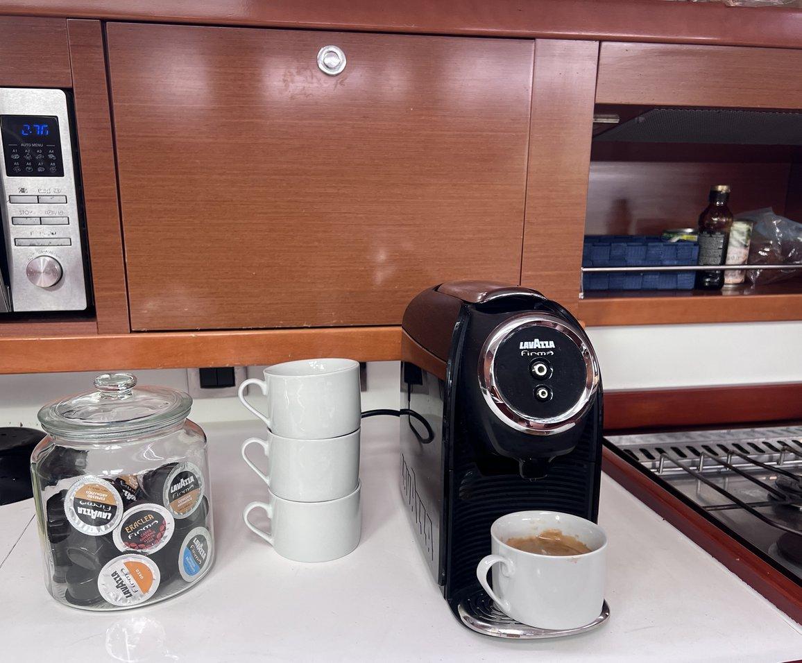 Oceanis 60 - 4 + 1 cab., picture 12