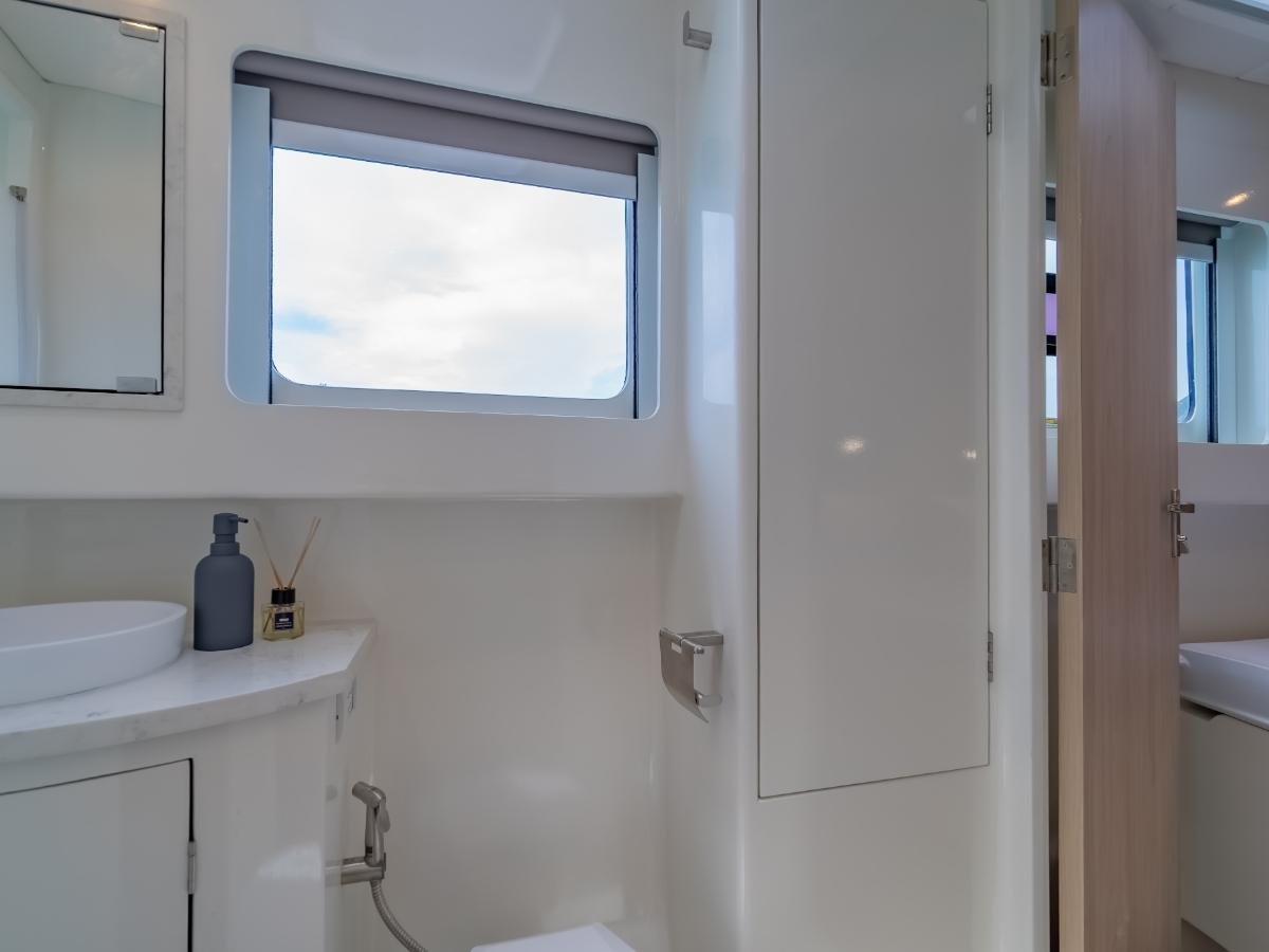 Island Spirit 525E, picture 38