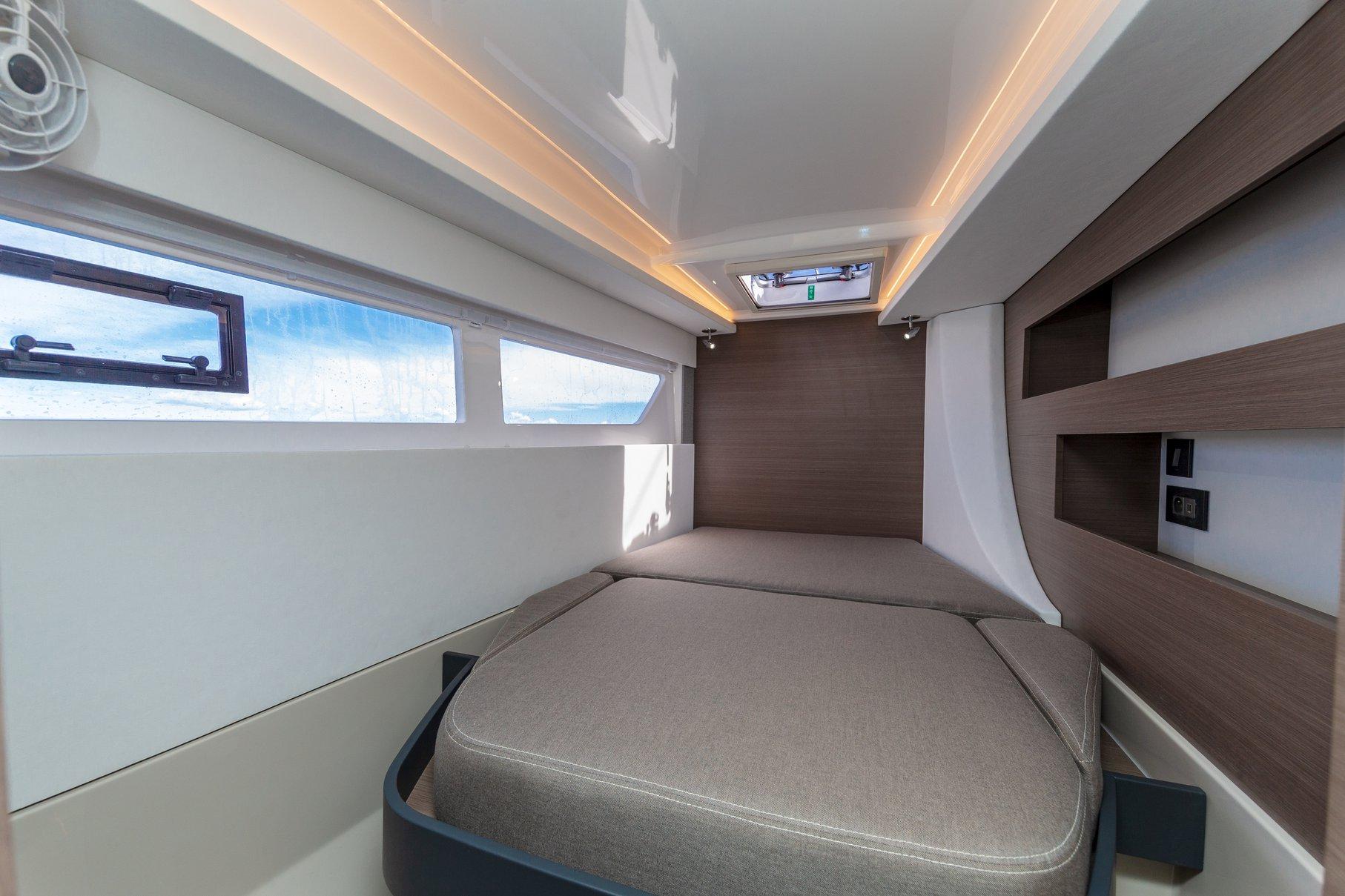 Leopard 42 - 3 cab., picture 18