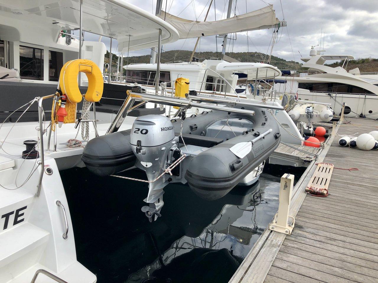 Lagoon 450 F - 4 + 2 cab., picture 9