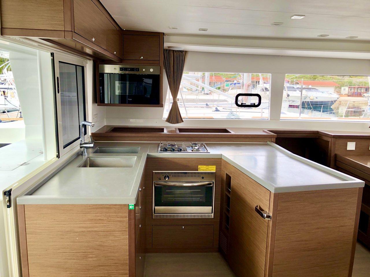 Lagoon 450 F - 4 + 2 cab., picture 20
