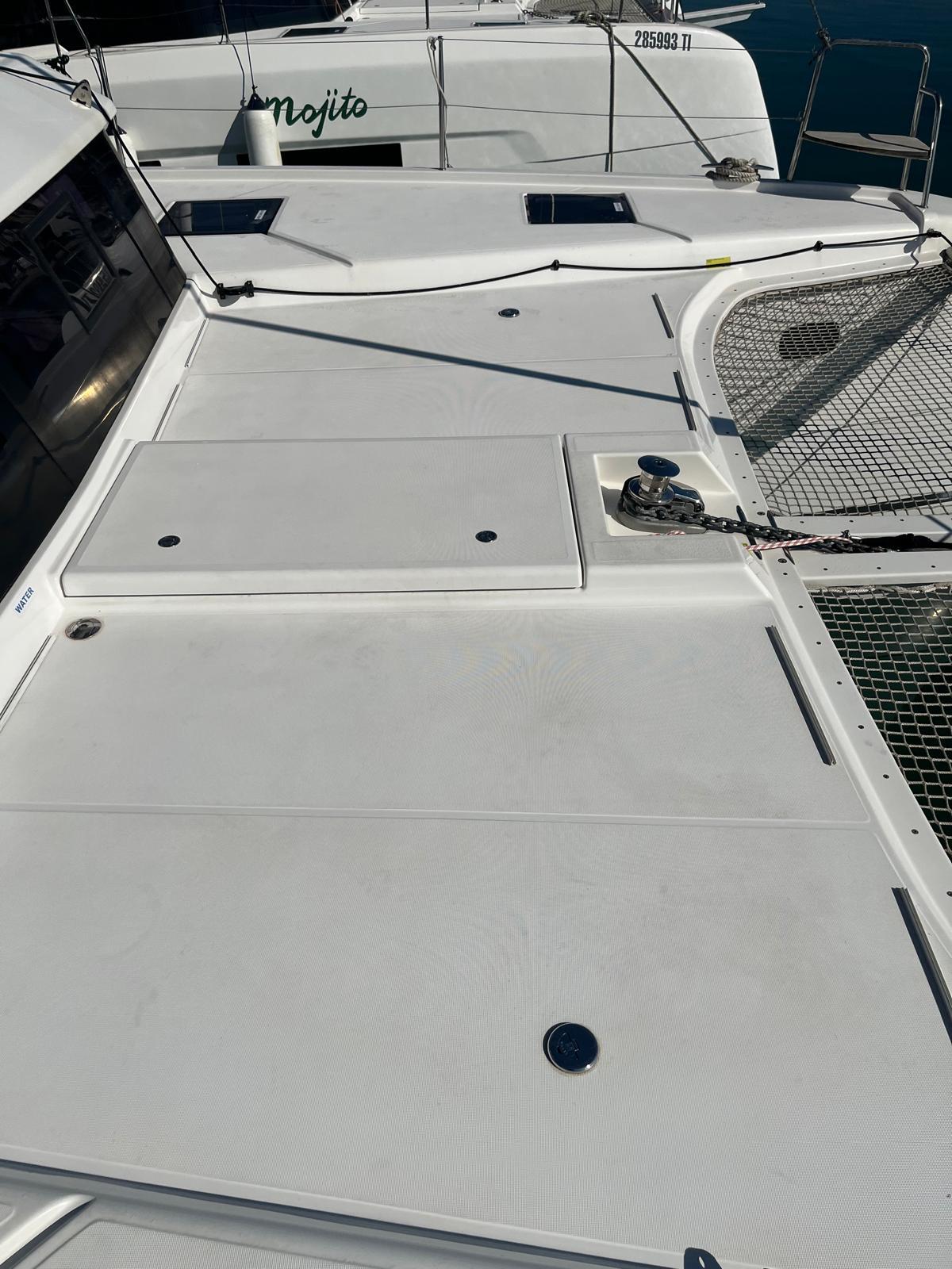 Dufour 48 Catamaran - 5 + 1 cab., picture 11