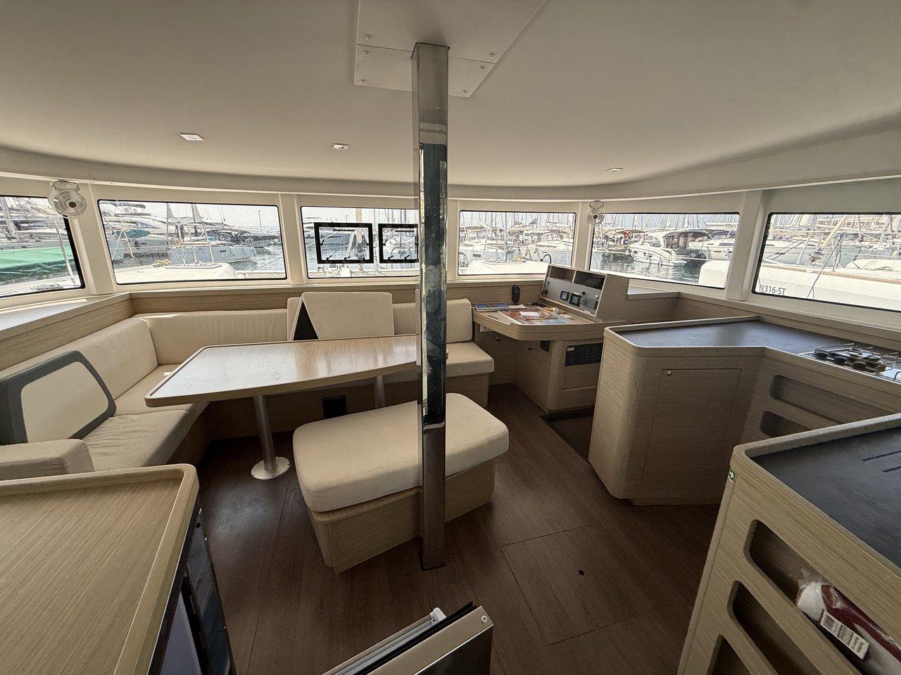 Lagoon 42 - 4 + 2 cab., picture 8