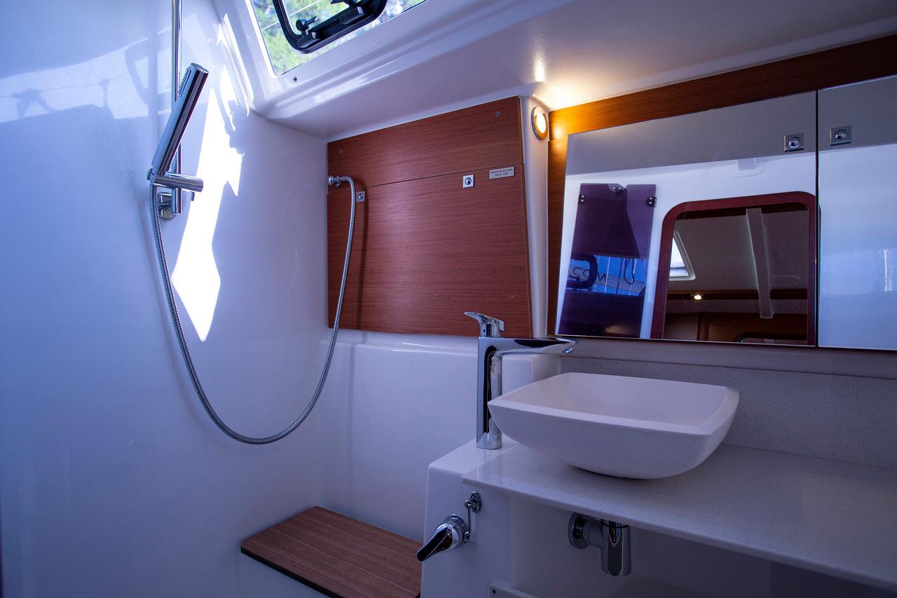 Dufour 430 GL, picture 19