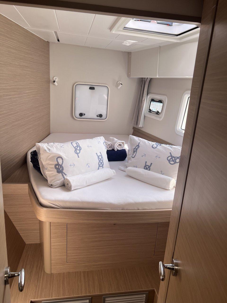 Lagoon 42 - 4 + 2 cab., picture 15