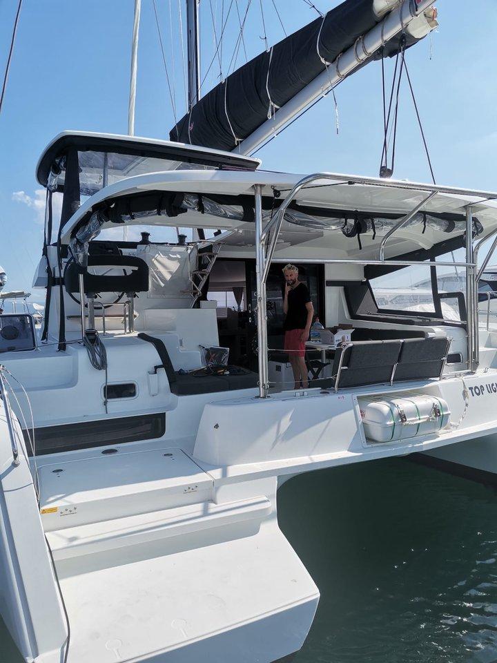 Lagoon 42 - 4 + 2 cab., picture 4