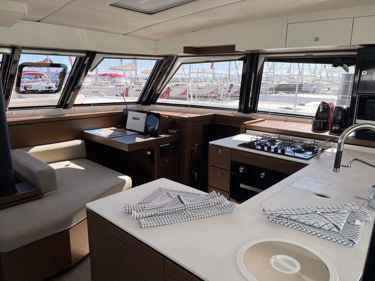 Nautitech 46 Open - 3 + 2 cab., picture 19