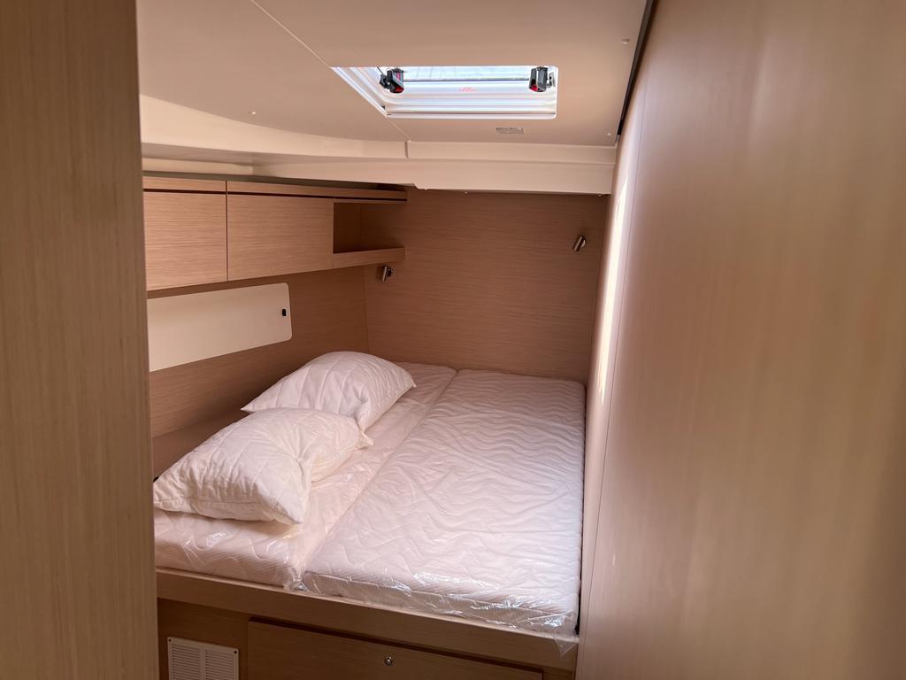 Oceanis 51.1 - 5 + 1 cab., picture 13