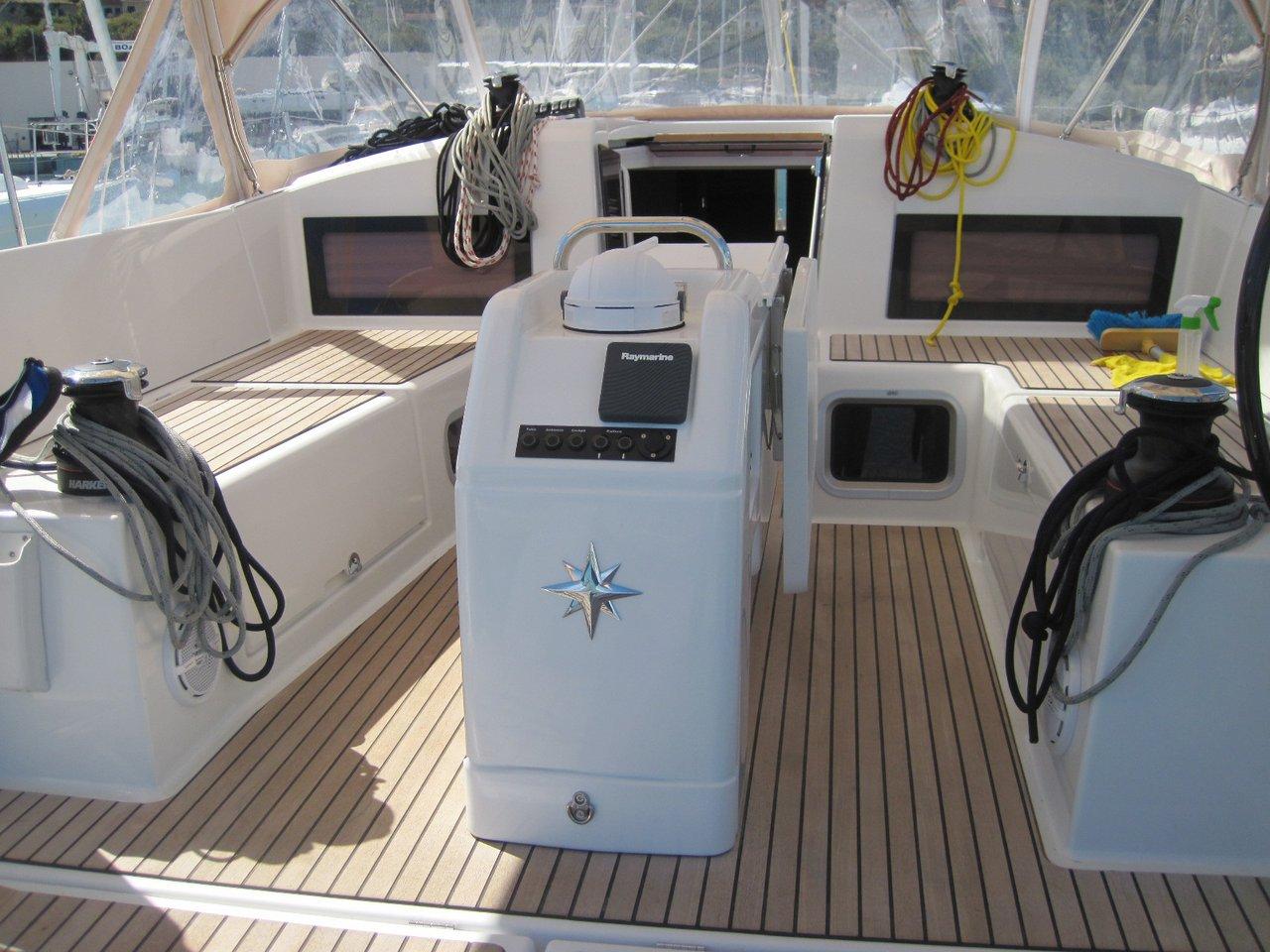 Sun Odyssey 440 - 4 cab., picture 5