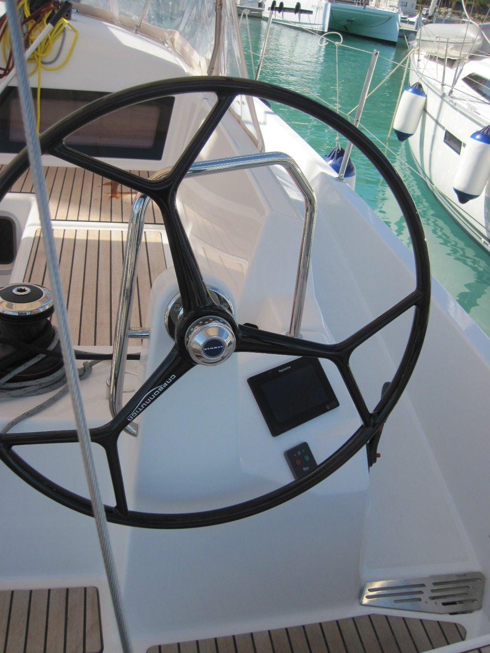 Sun Odyssey 440 - 4 cab., picture 7