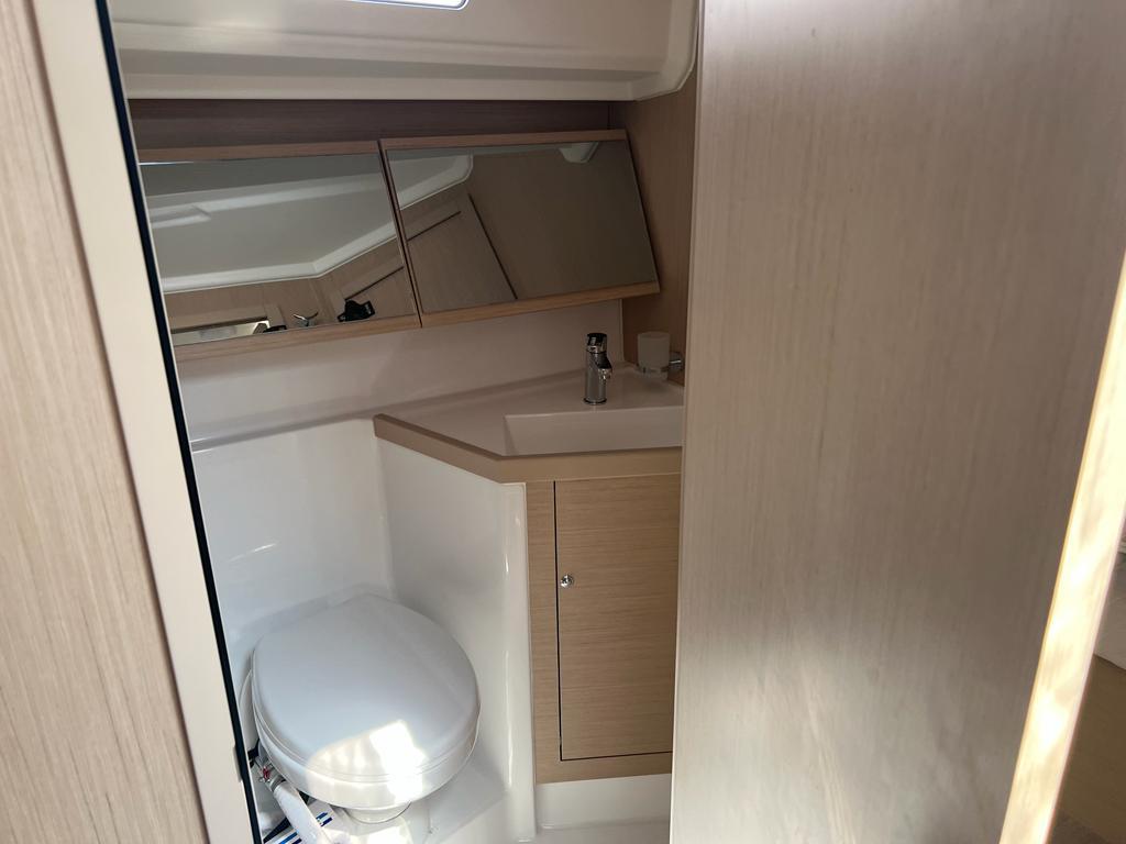 Oceanis 40.1, picture 26