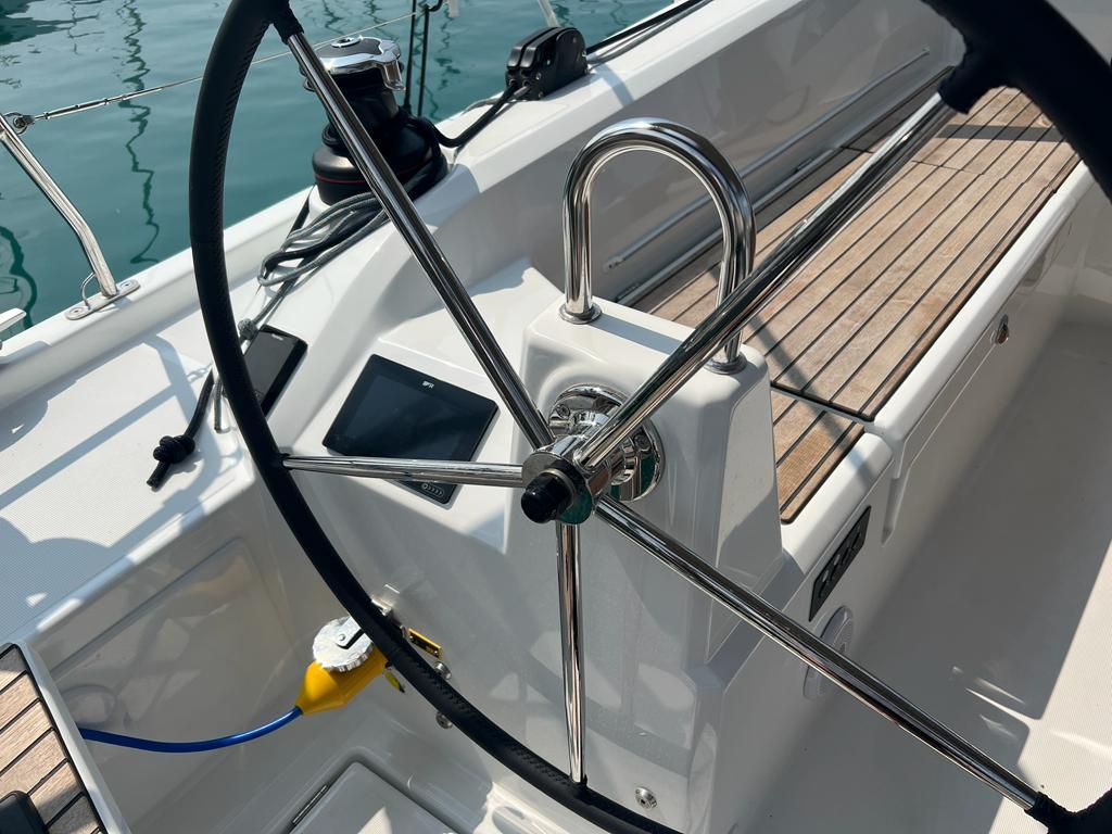 Oceanis 40.1, picture 4