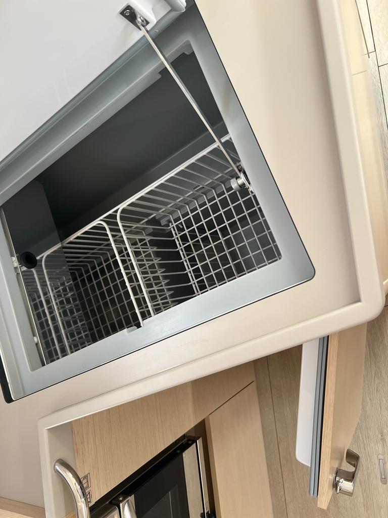 Oceanis 40.1, picture 19