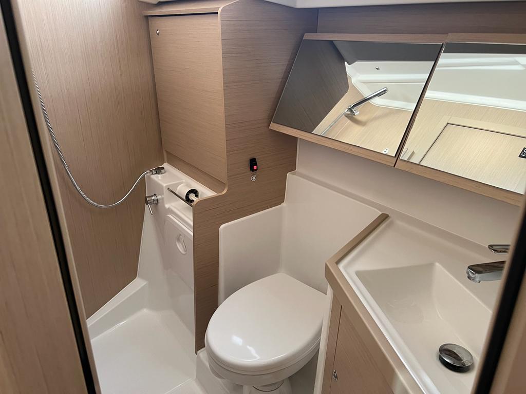 Oceanis 40.1, picture 25