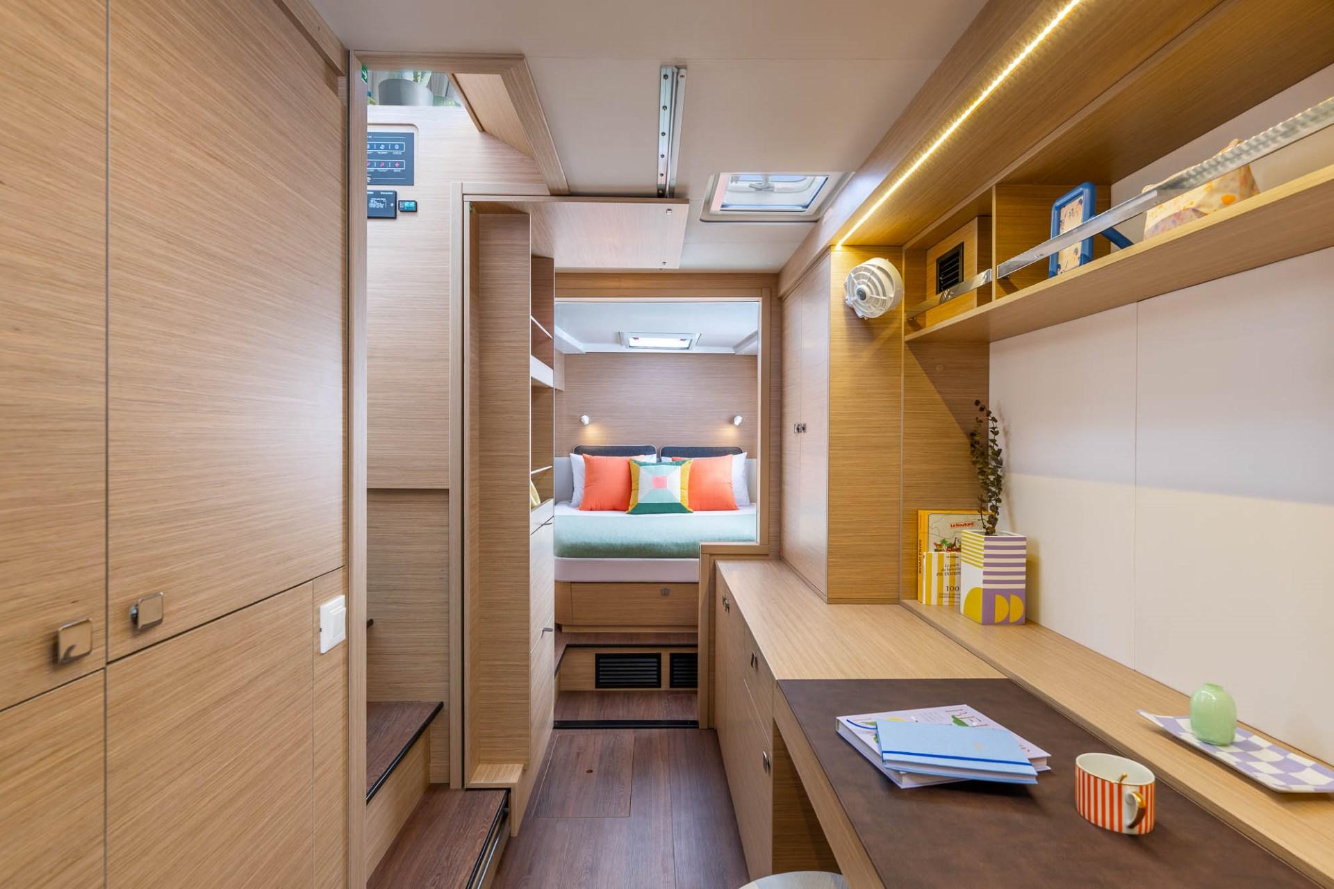 Lagoon 43 - 3 + 1 cab. OW, picture 13