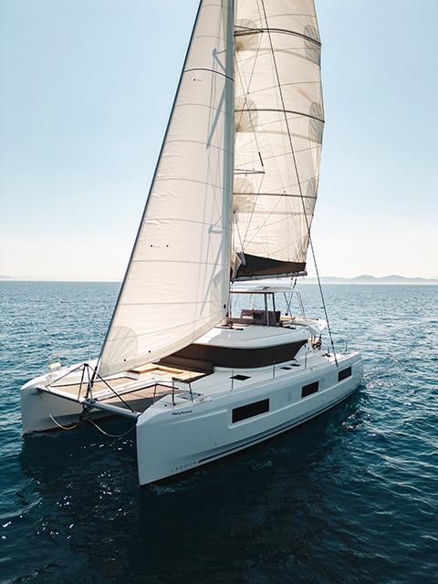 Lagoon 46 - 4 + 2 cab., picture 3