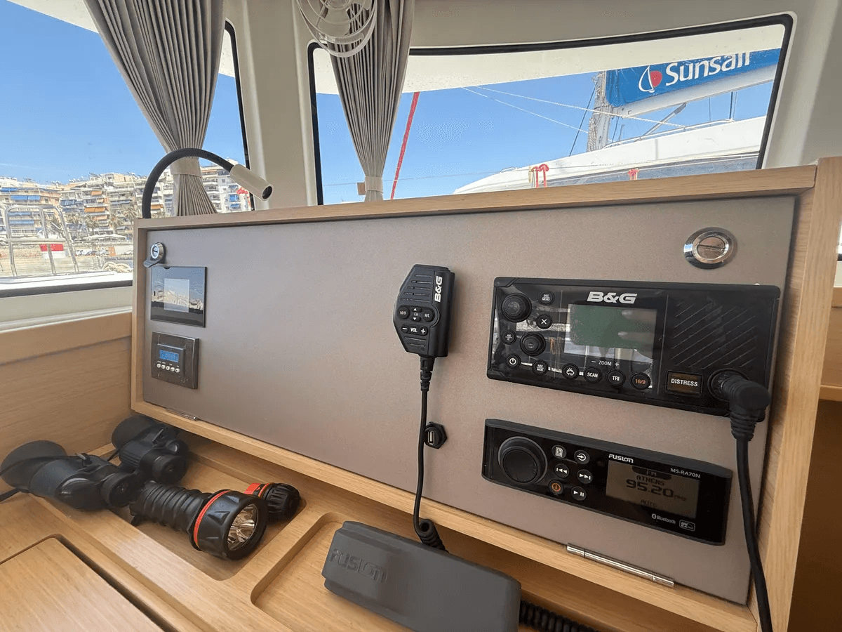 Lagoon 42 - 4 + 2 cab., picture 18