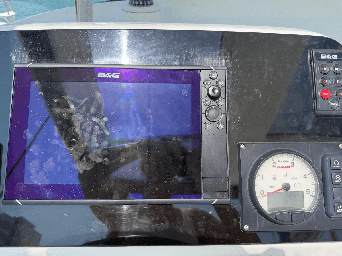 Lagoon 42 - 4 + 2 cab., picture 13