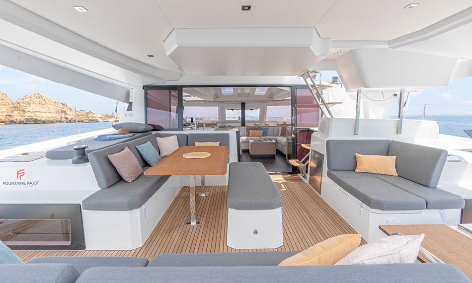 Fountaine Pajot Elba 45 - 3 cab. - White Bird, picture 3