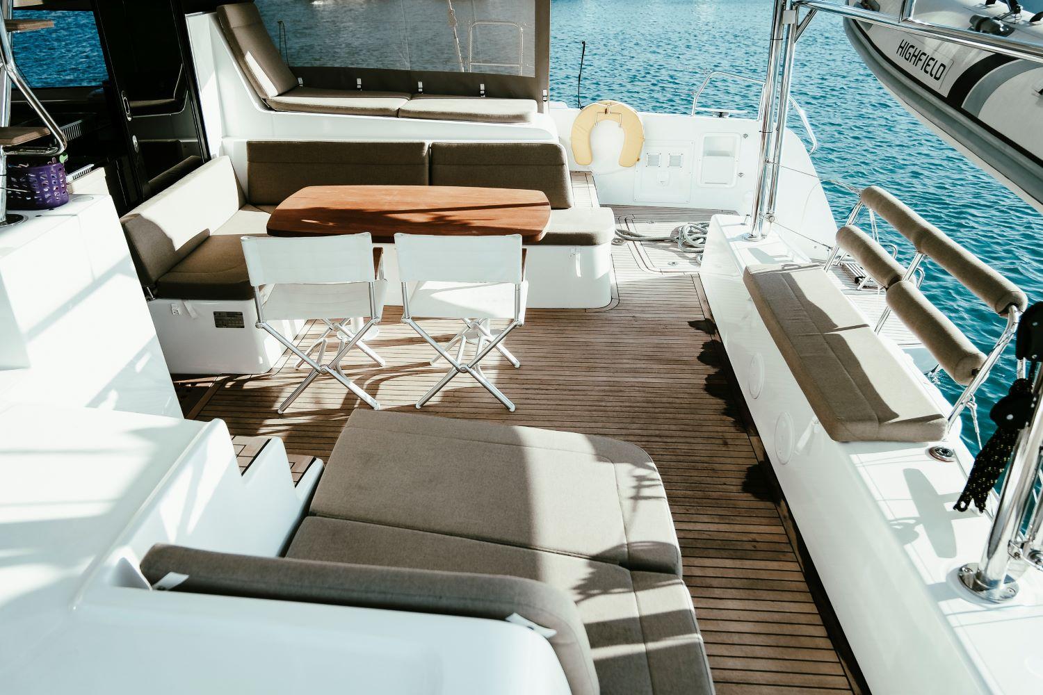 Lagoon 42 - 4 + 1 cab., picture 4