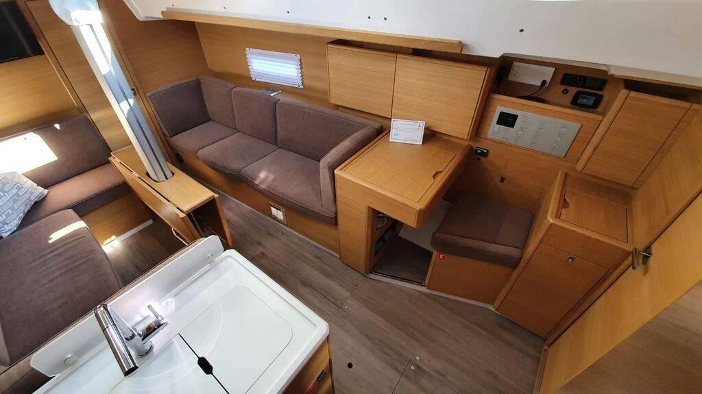 Elan E4 - 2 cab., picture 9