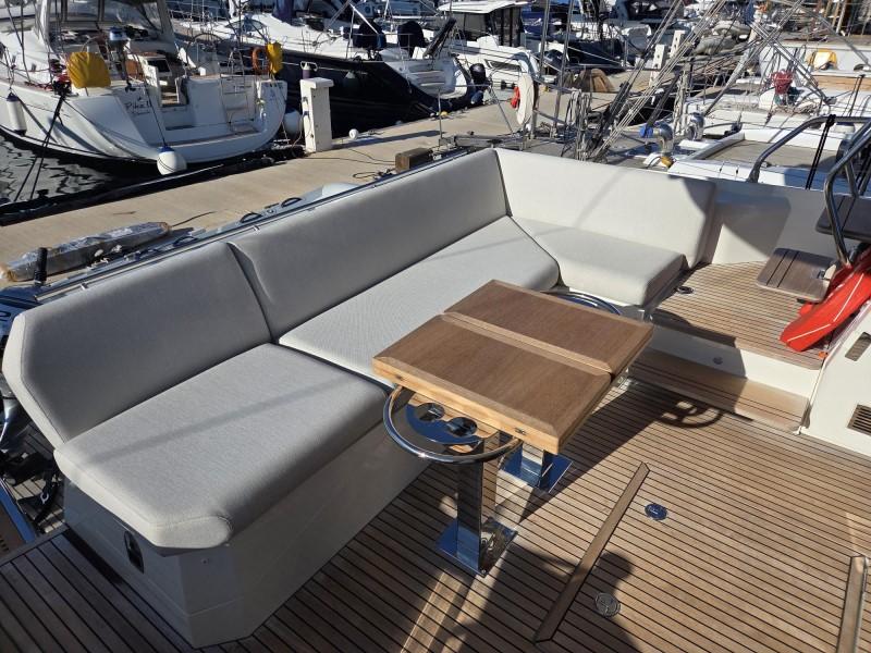 Prestige 520 Flybridge - 3 + 1 cab., picture 5