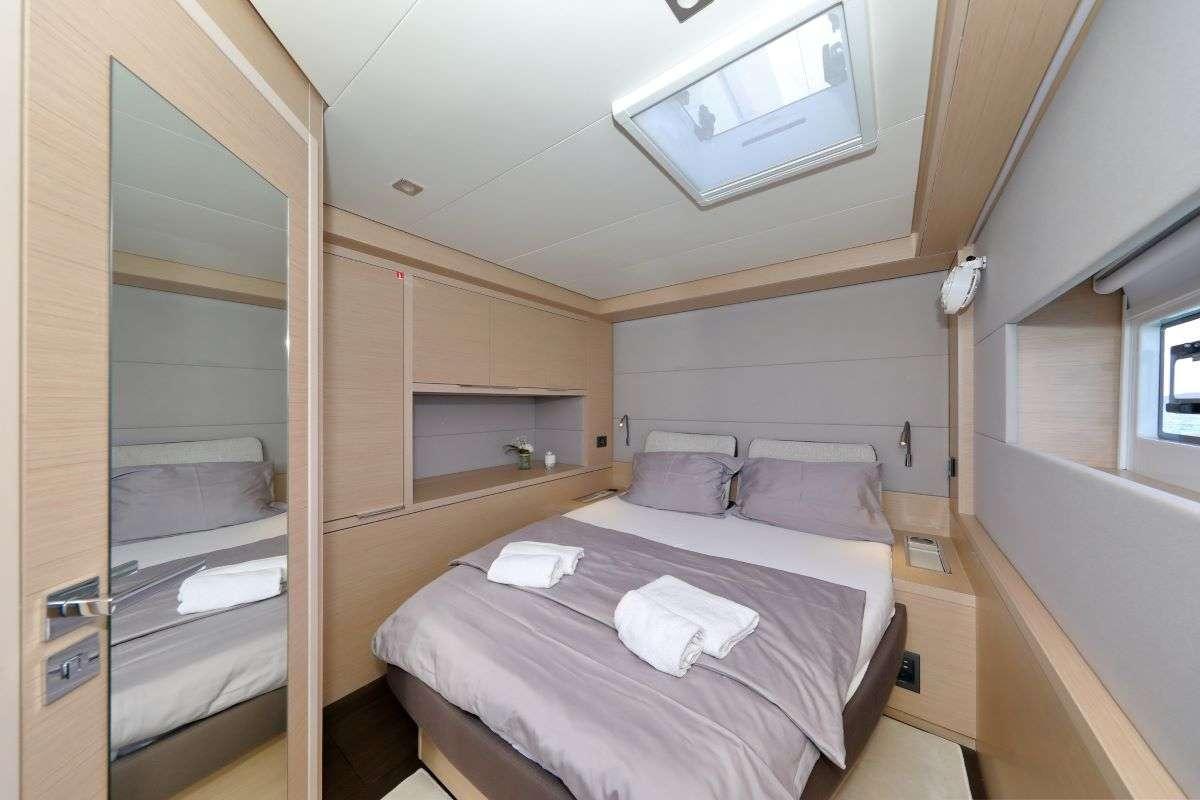 Lagoon 55 - 4 + 2 cab., picture 13