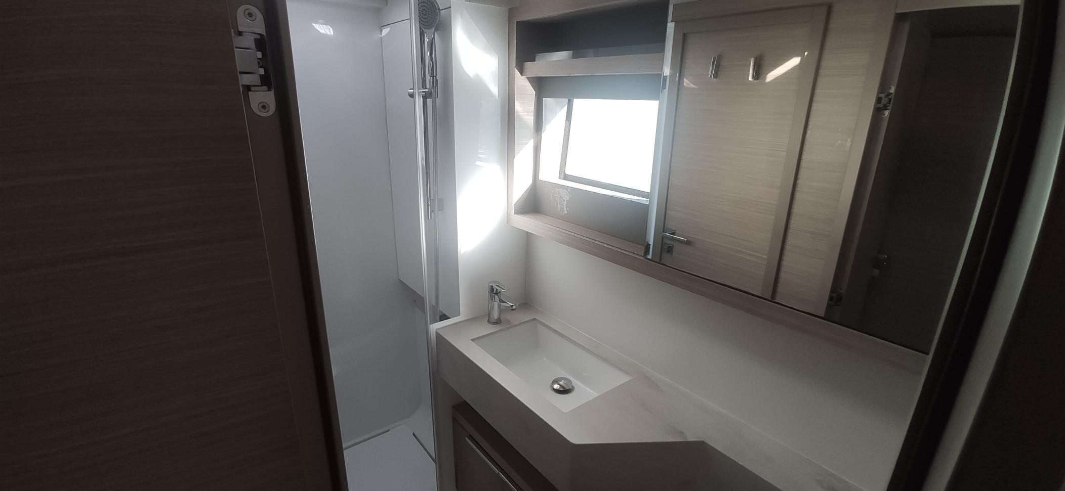 Lagoon 51 - 6 + 1 cab., picture 7