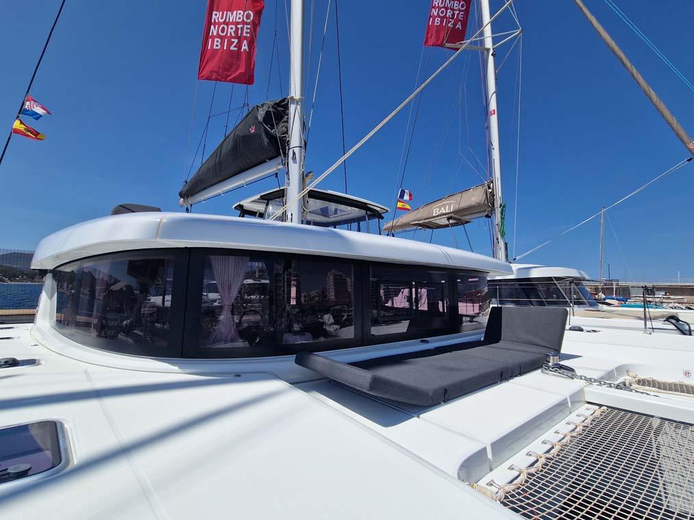 Lagoon 42 - 4 + 2 cab., picture 7