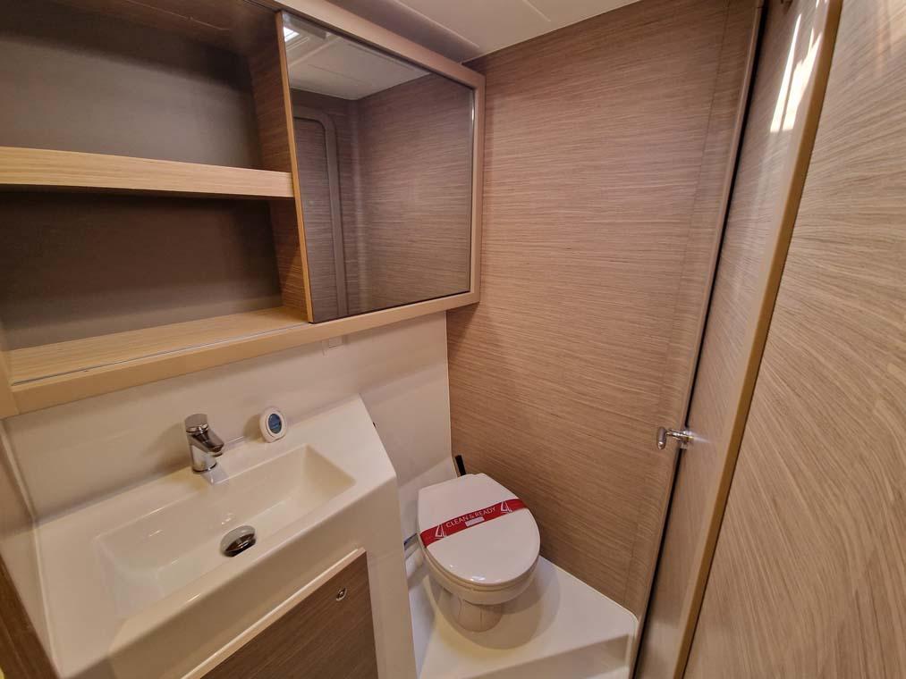 Lagoon 42 - 4 + 2 cab., picture 26