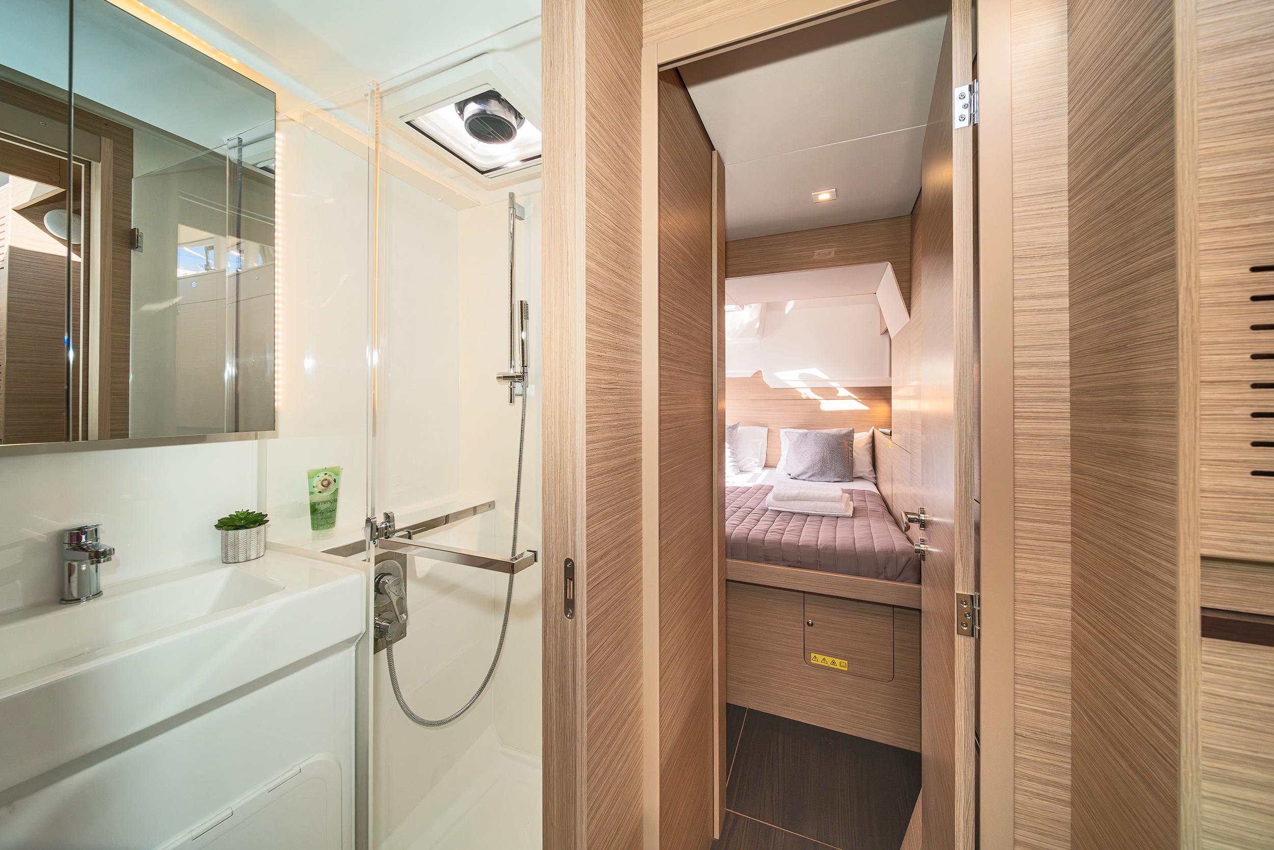 Lagoon 38 - 4 + 2 cab., picture 15