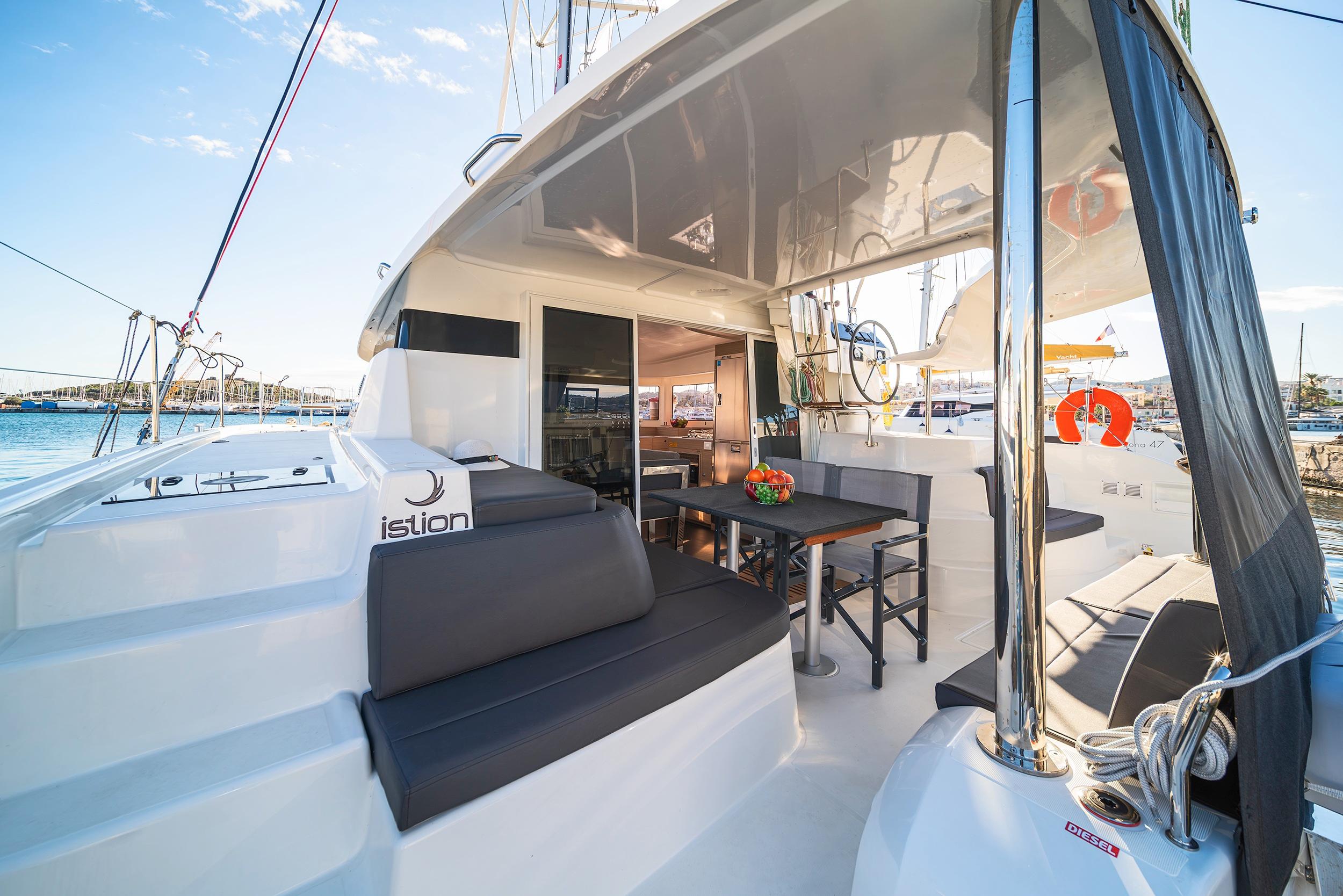 Lagoon 38 - 4 + 2 cab., picture 6