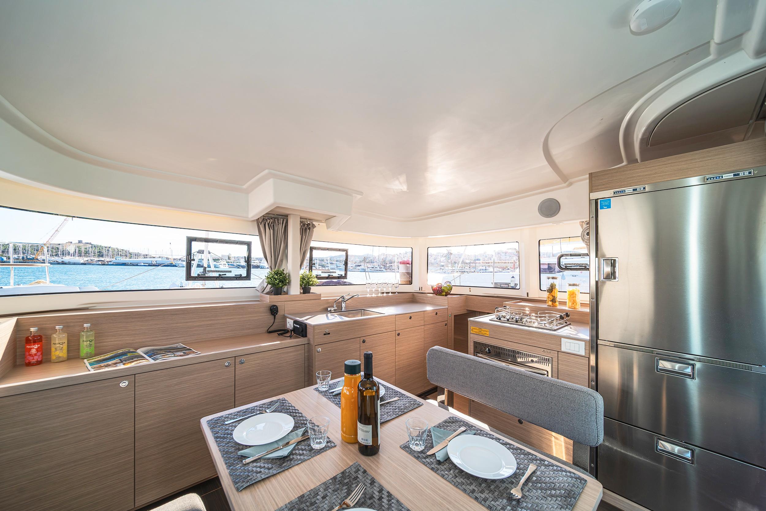 Lagoon 38 - 4 + 2 cab., picture 9