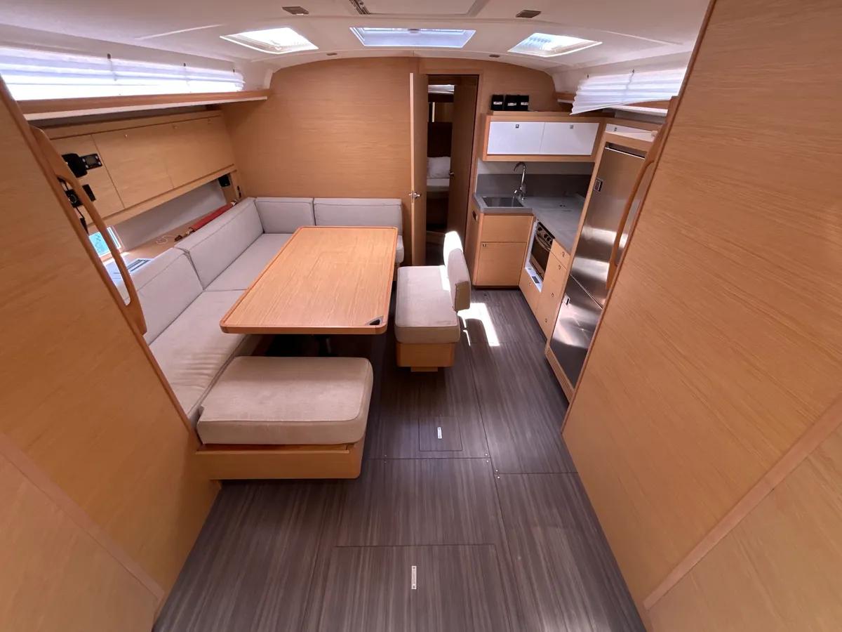 Dufour 470 - 4 + 1 cab., picture 10