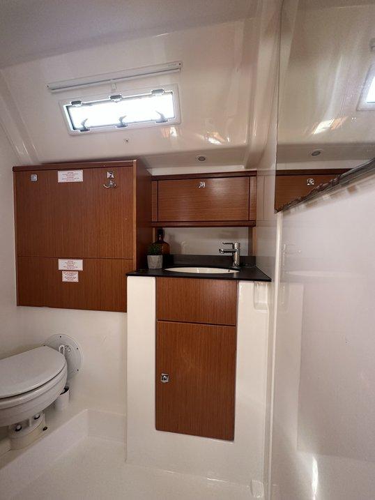 Bavaria Cruiser 51, picture 16