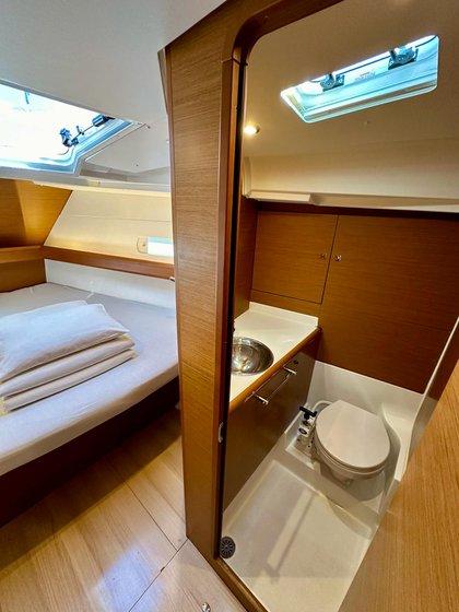 Sun Odyssey 419 - 3 cab., picture 8