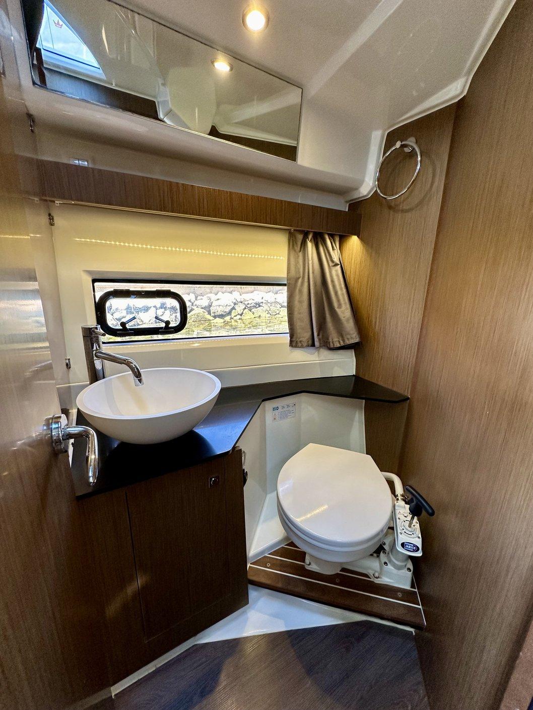 Merry Fisher 1095, picture 15