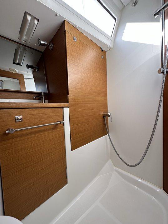 Sun Odyssey 389, picture 10