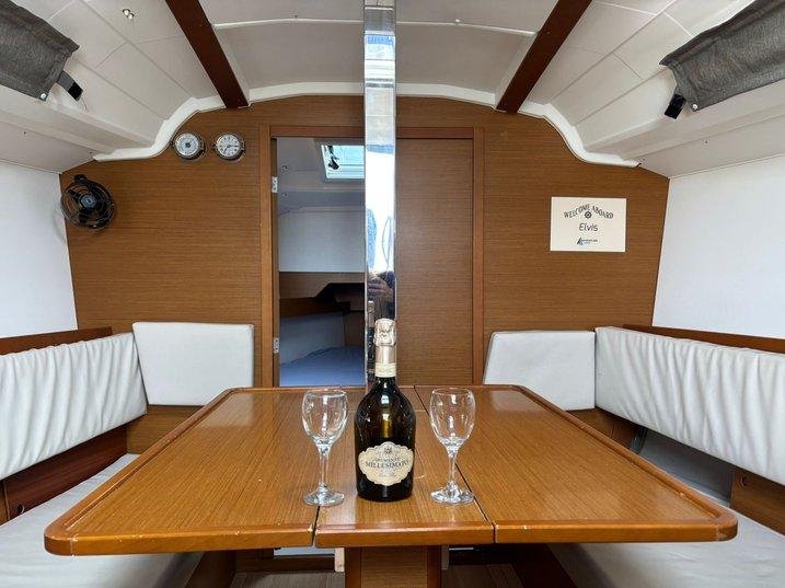 Sun Odyssey 349 - 3 cab., picture 6