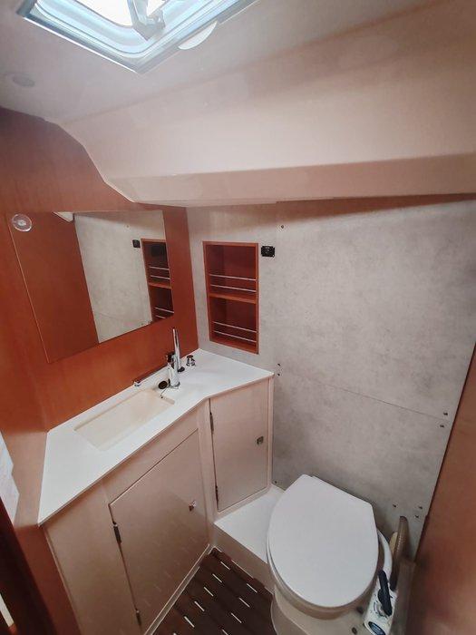 Bavaria C42, picture 16