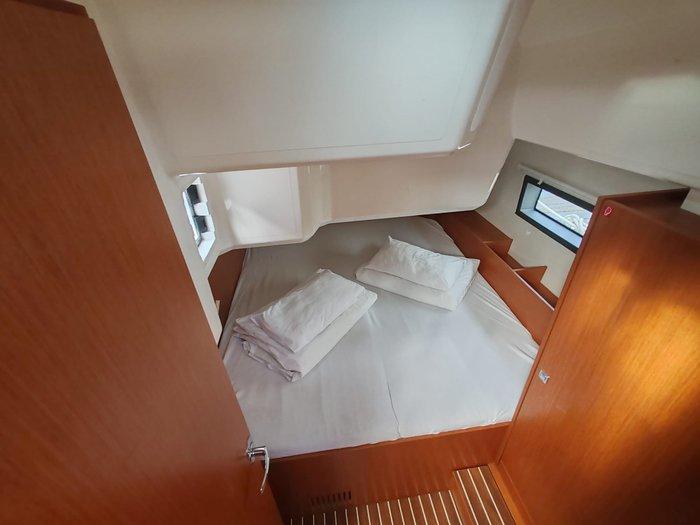 Bavaria C42, picture 10