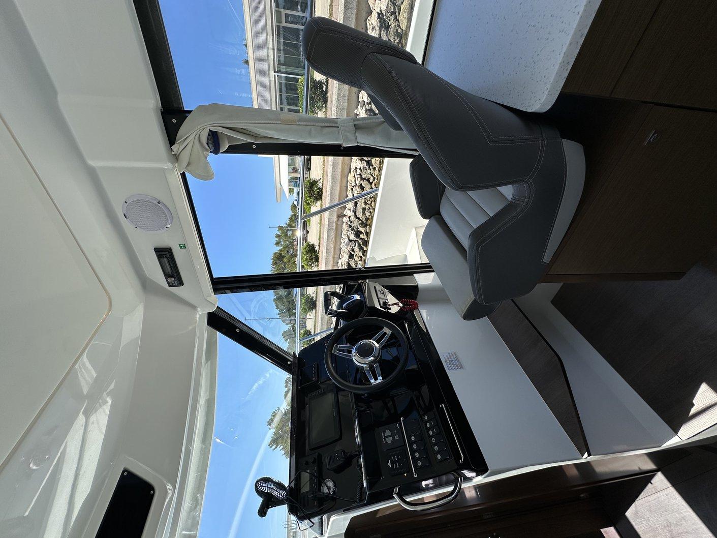 Merry Fisher 1095 Fly, picture 11