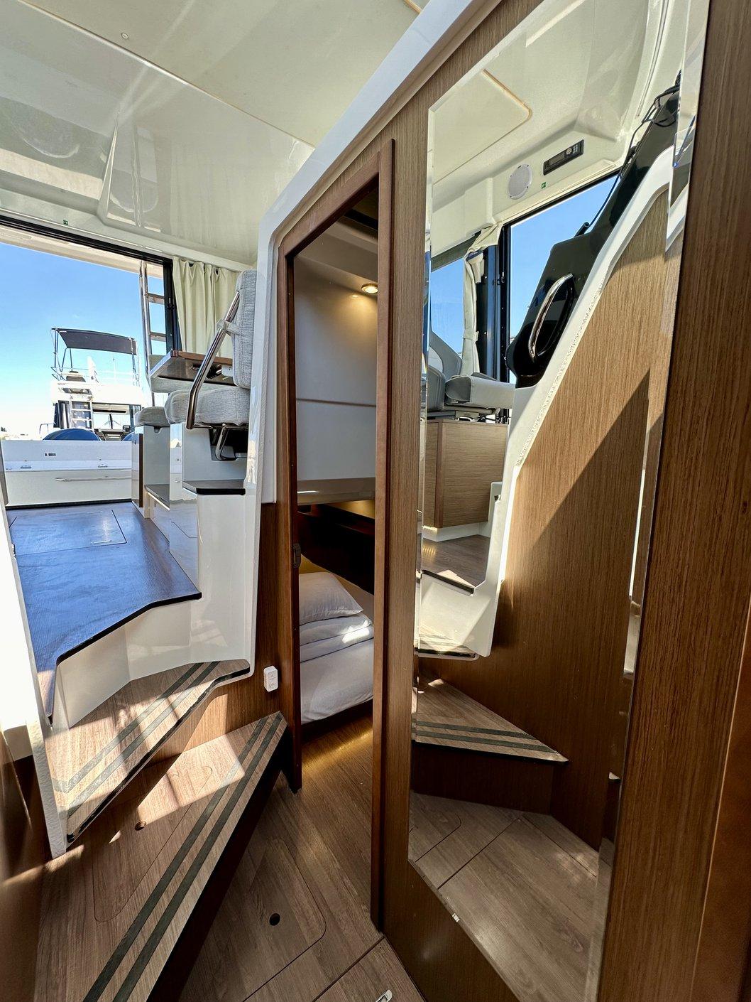 Merry Fisher 1095 Fly, picture 12