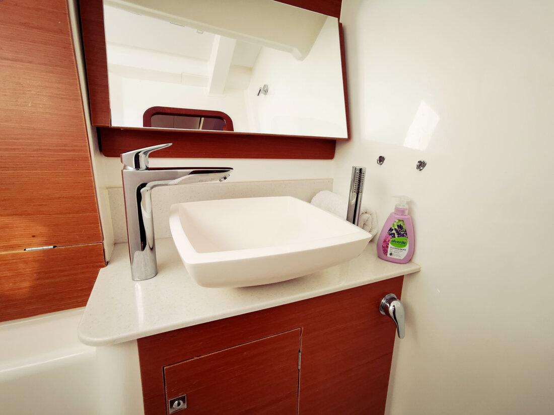 Dufour 460 GL - 5 cab., picture 17