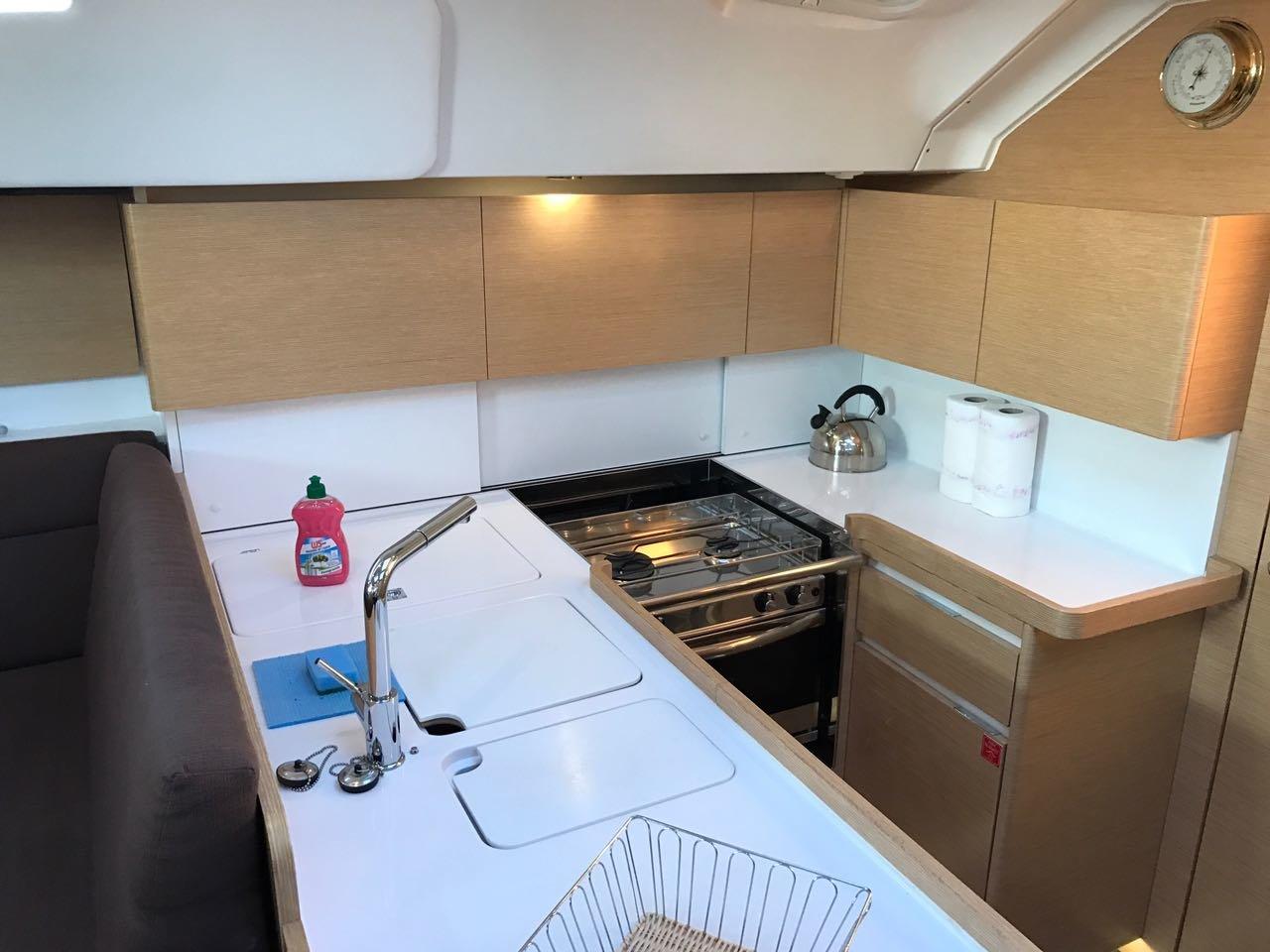 Elan Impression 50 - 5 + 1 cab., picture 14