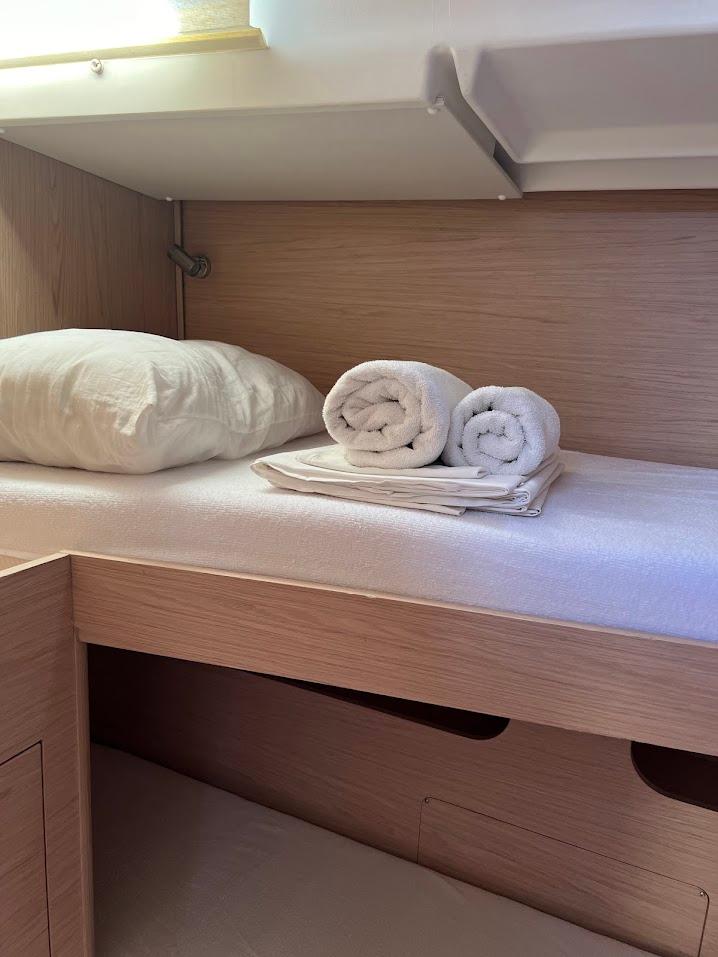 Oceanis 51.1 - 5 + 1 cab., picture 22