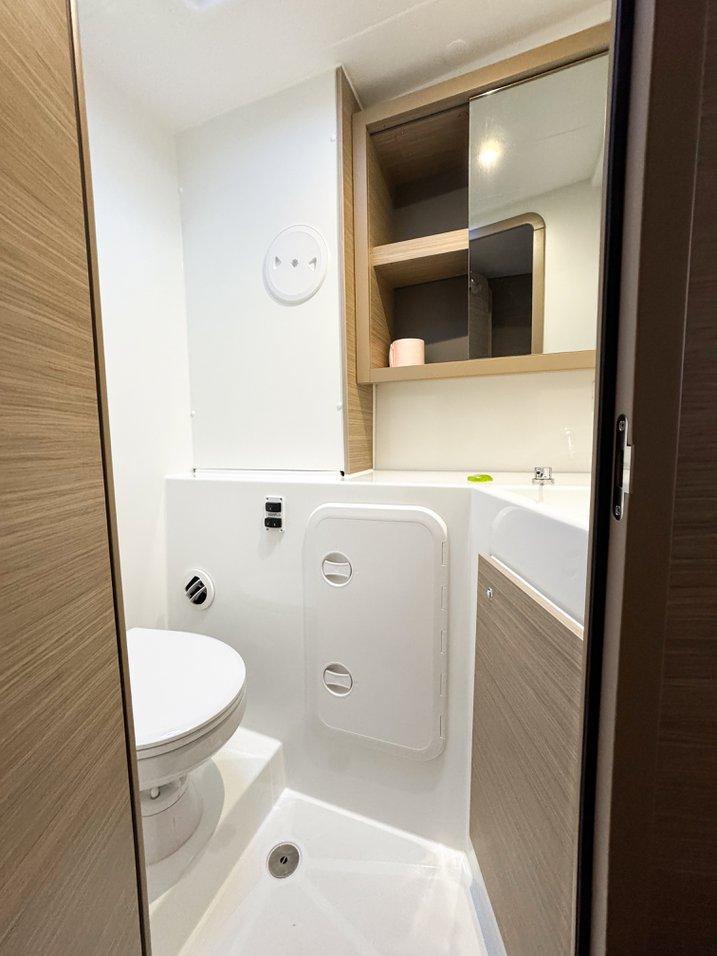 Lagoon 42 - 4 + 2 cab., picture 34