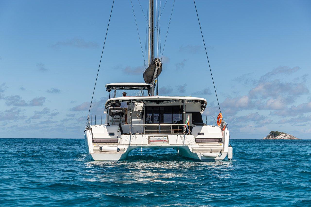 Lagoon 42 - 4 + 2 cab., picture 7